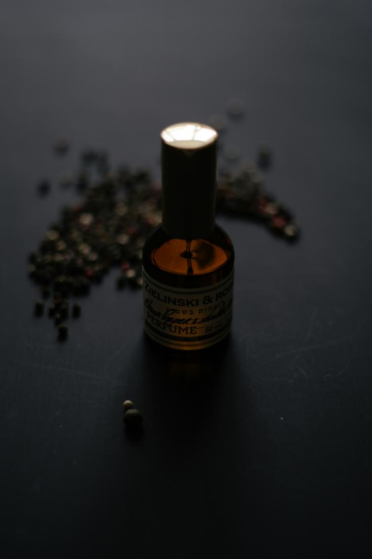 Massage à l'huile de sésame noir